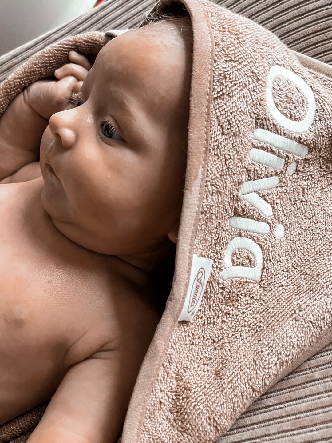 badcape Stone Pink met naam