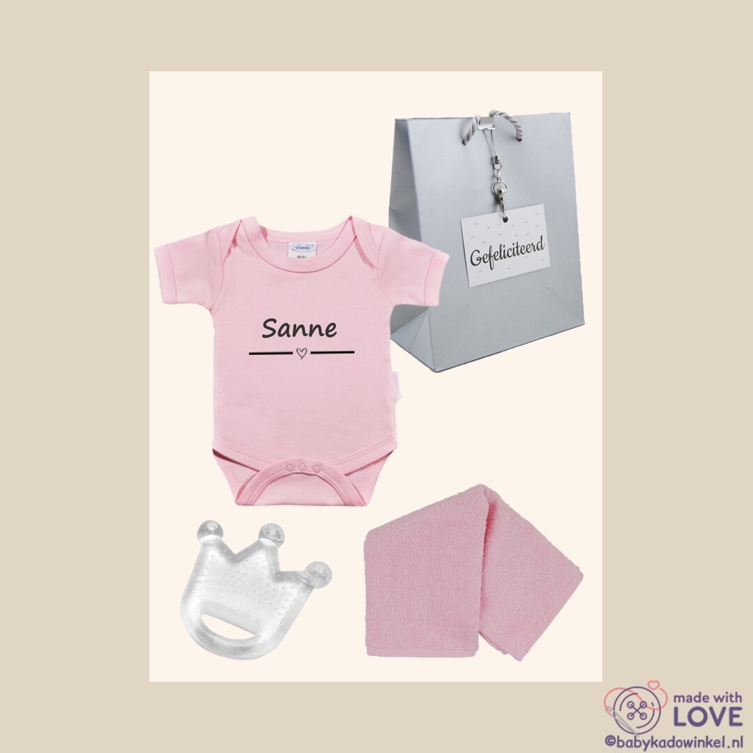 Rompertje babyroze kraamcadeau met naam