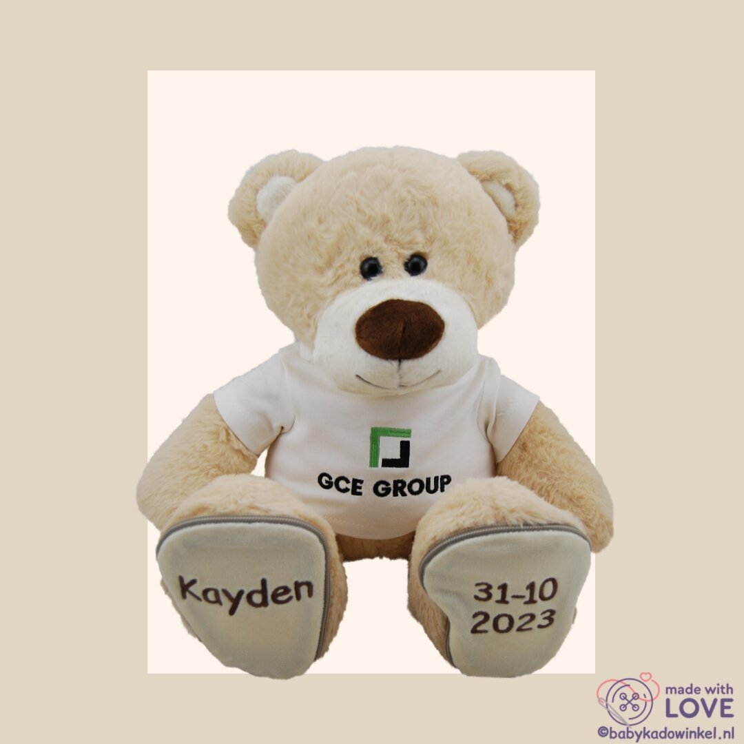 Knuffel Boris Kraamcadeau met logo en naam kayden gce group