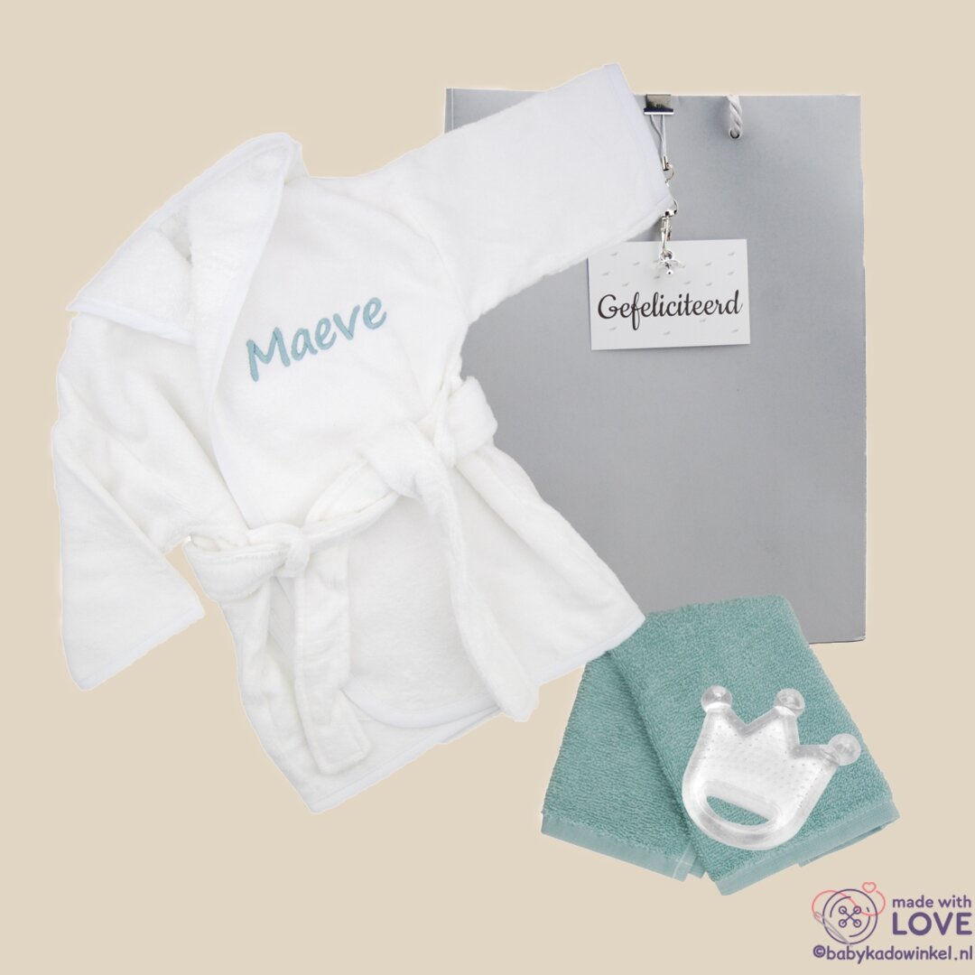 Badjasje wit velours Baby cadeau met naam