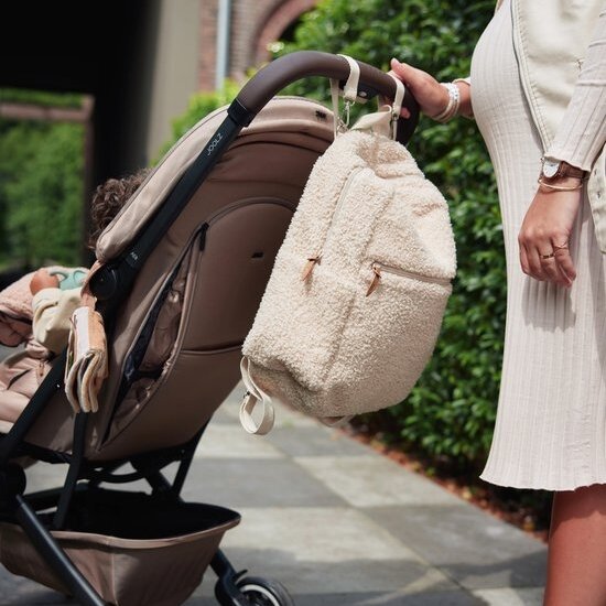 Jollein luiertas rugzak Boucle in naturel kleur, bevestigd aan kinderwagen &ndash; stijlvolle en praktische luiertas voor onde
