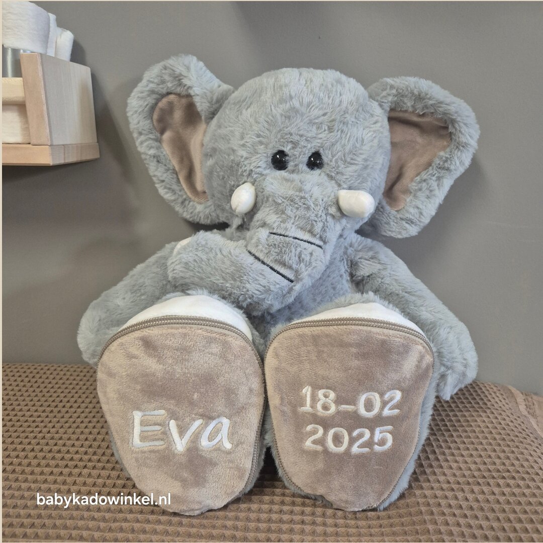 Knuffel Olifant met naam en datum Eva