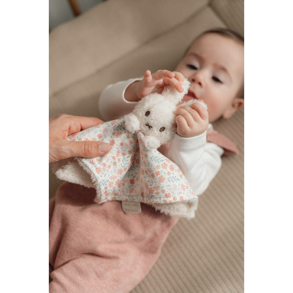 Knuffeldoekje Nijntje Lucky Blossom