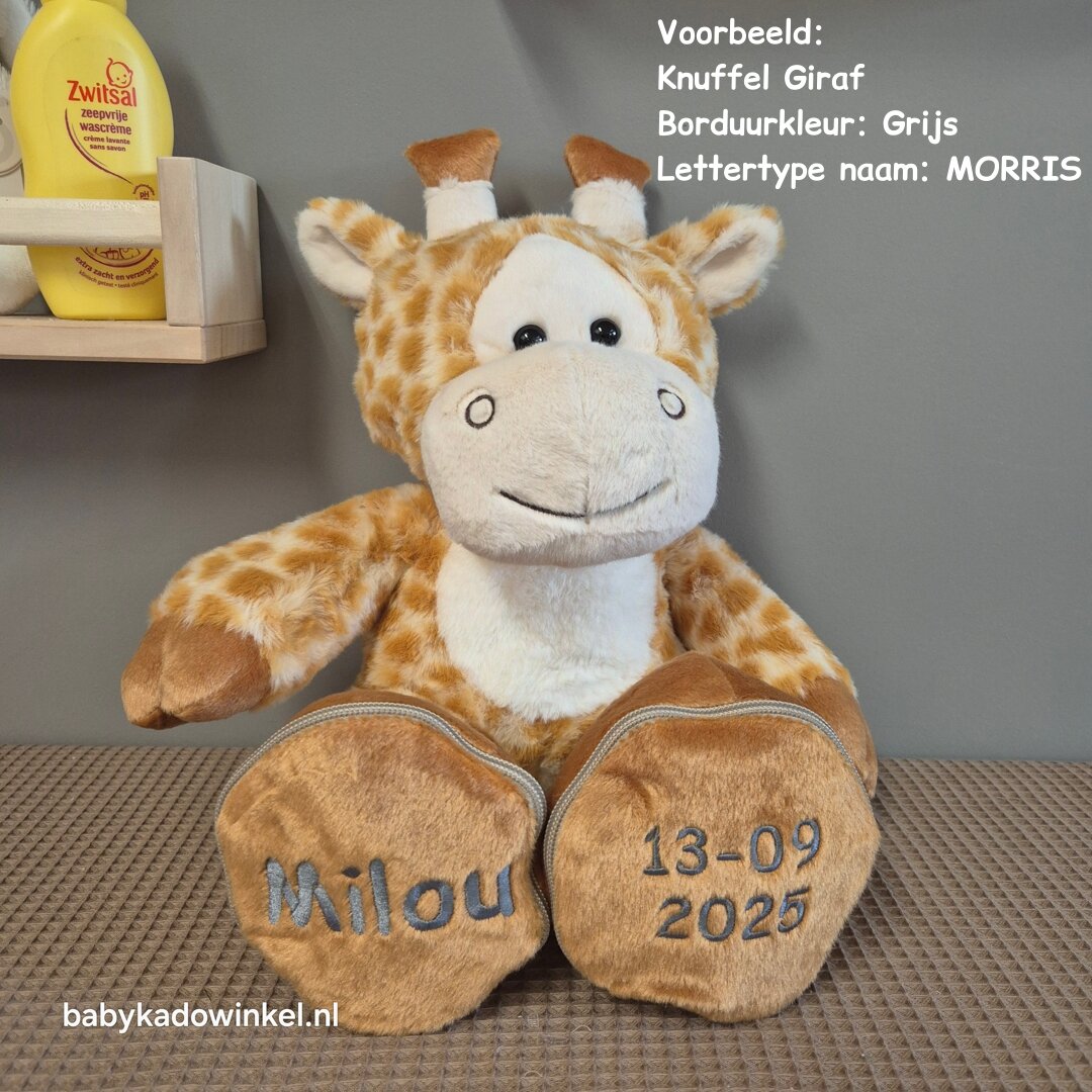 Knuffel Giraf met naam en datum Milou