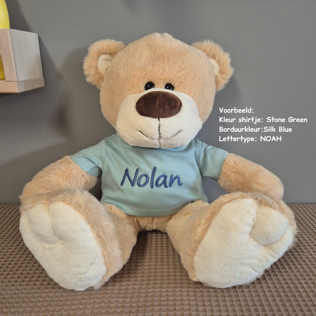 Knuffel Beer Boris met naam op shirtje Stone Green Nolan
