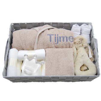 Babymand met badjasje cream met naam