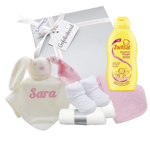 Babycadeaudoosje met knuffeldoekje roze met naam Babycadeaudoosje met knuffeldoekje roze met naam