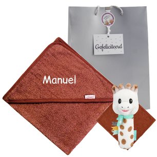 Sophie de Giraf knijprammelaar met badcape copper met naam Sophie de Giraf knijprammelaar met badcape copper met naam