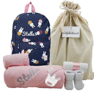 Nijntje Rugtas Miffy Little Explorer badcape roze met naam Nijntje Rugtas Miffy Little Explorer badcape roze met naam