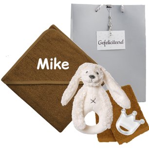 Badcape funnies brown clay met naam en rammelaar Badcape funnies brown clay met naam en rammelaar