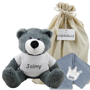 Knuffel Beer Vic Grey 45 cm met naam op ecru shirtje Knuffel Beer Vic Grey 45 cm met naam op ecru shirtje