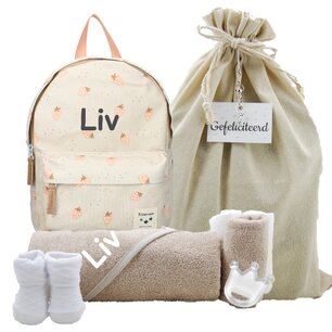 Rugtas Kidzroom sand met badcape cream met naam Rugtas Kidzroom sand met badcape cream met naam