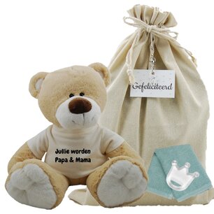 Knuffel Beer met shirtje Jullie worden papa en mama Knuffel Beer met shirtje Jullie worden papa en mama
