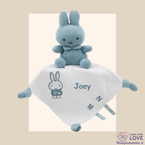 Babykoffertje mint met nijntje green kraamcadeau met naam