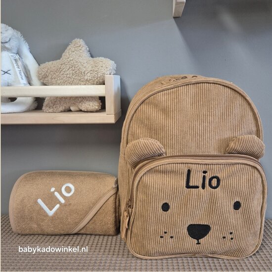 Rugtas babycadeauset Kidzroom Porto Beary Excited Brown