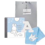 Baby Cadeauset Nijntje Boek Blauw met letter Baby Cadeauset Nijntje Boek Blauw met letter