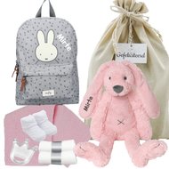 Nijntje Rugtas Funny Days Grey Rabbit Richie Pink met naam Nijntje Rugtas Funny Days Grey Rabbit Richie Pink met naam