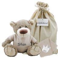 Knuffel Bear Bella met naam op cream shirtje Knuffel Bear Bella met naam op cream shirtje