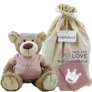 Knuffel Bear Bella met naam op stonepink shirtje Knuffel Bear Bella met naam op stonepink shirtje