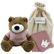 Knuffel Beer Vic Brown met naam op stonepink shirtje Knuffel Beer Vic Brown met naam op stonepink shirtje