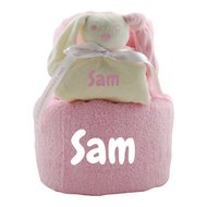 Funnies Handdoekentaart En Knuffeldoekje Babyroze Met Naam funnies kopen in de aanbieding
