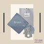 Badcape met naam Kraamcadeau met rammelaar Rabbit
